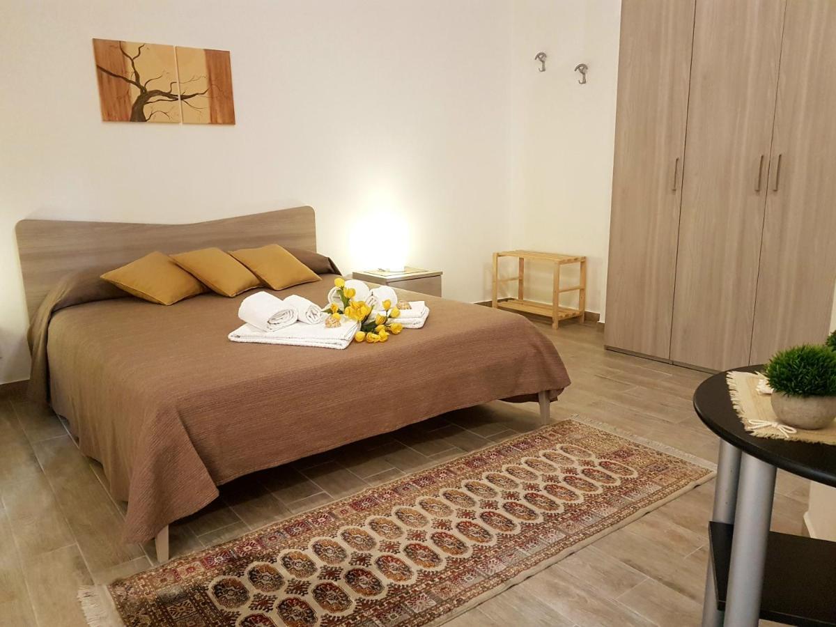 Casa Trio Apartments Castellammare del Golfo Bagian luar foto