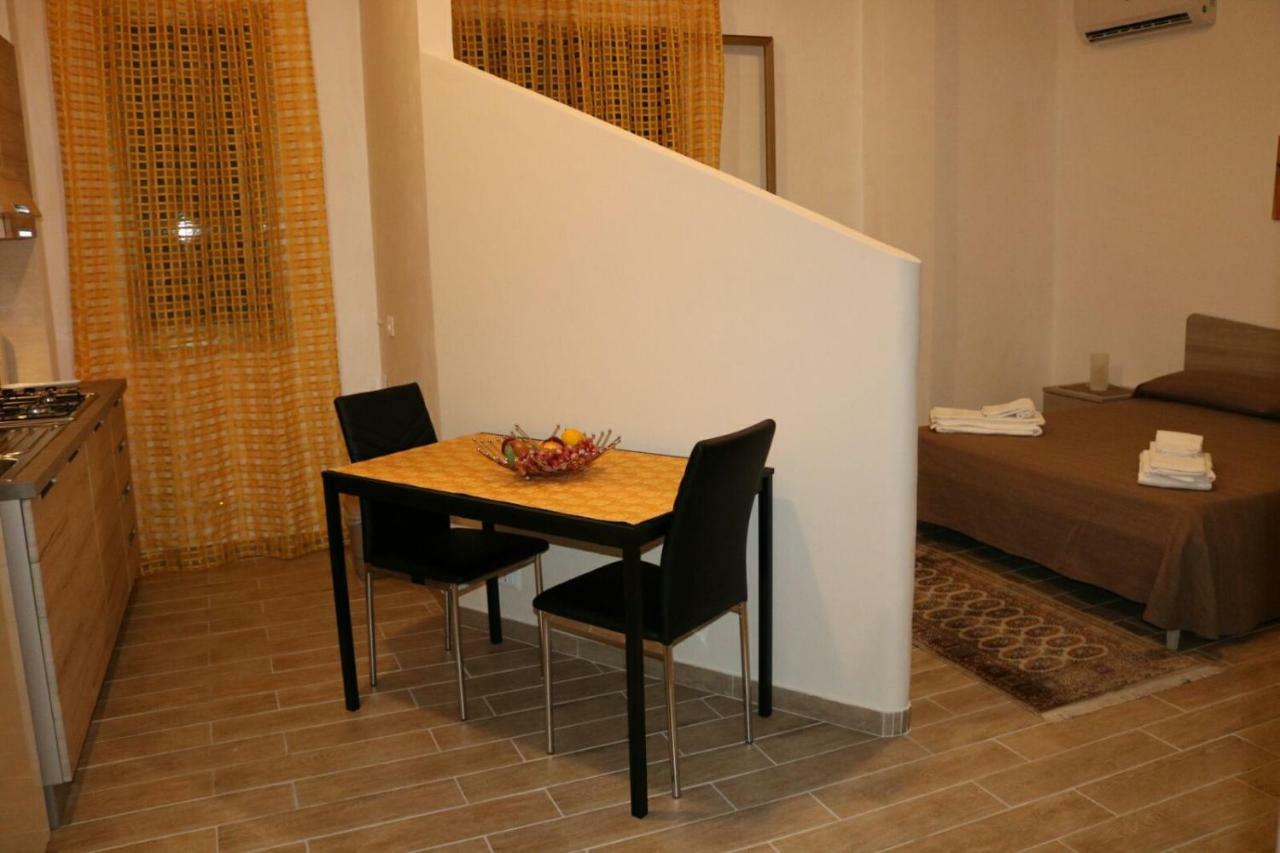 Casa Trio Apartments Castellammare del Golfo Bagian luar foto
